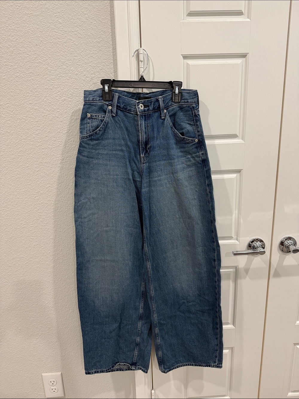 Uniqlo Women’s Dark Blue Barrel Jeans